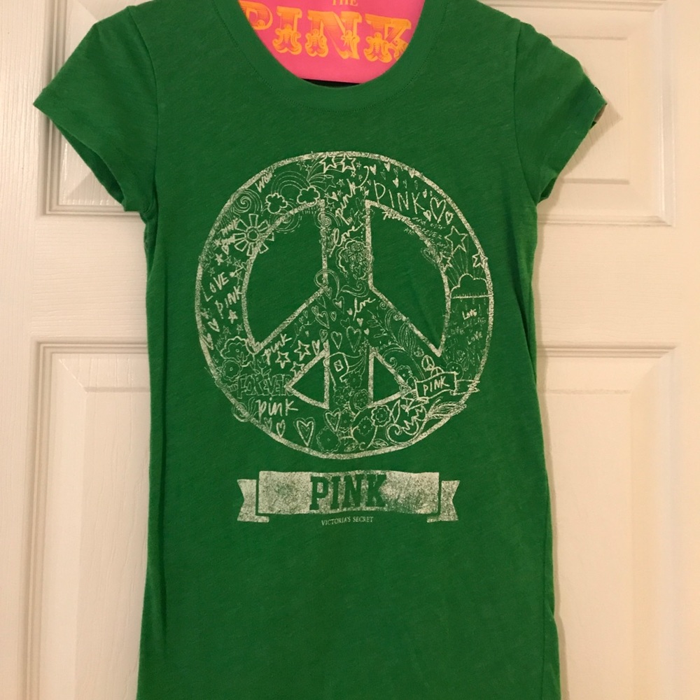 Green V.S. pink brand peace sign tshirt